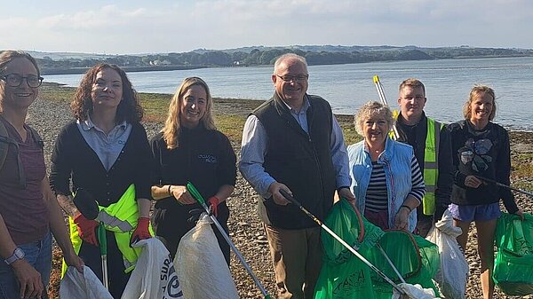 Ian Roome MP on Litter Pick